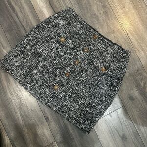 Chic Black and White Tweed Skirt with Brown Buttons